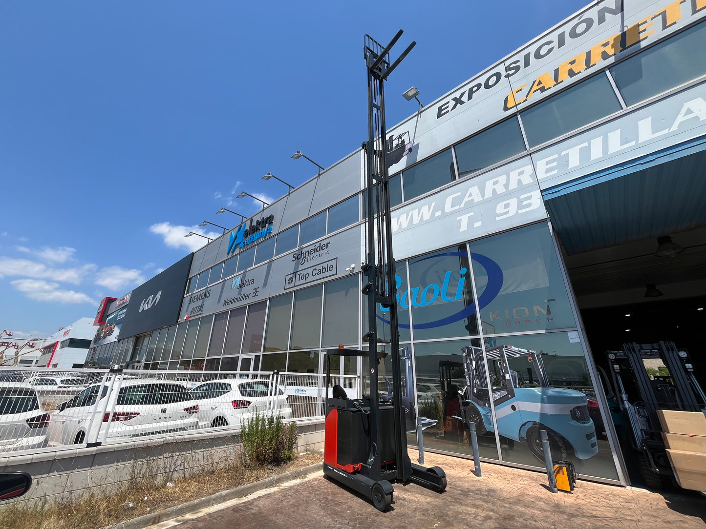 Carretilla Retráctil Linde R16