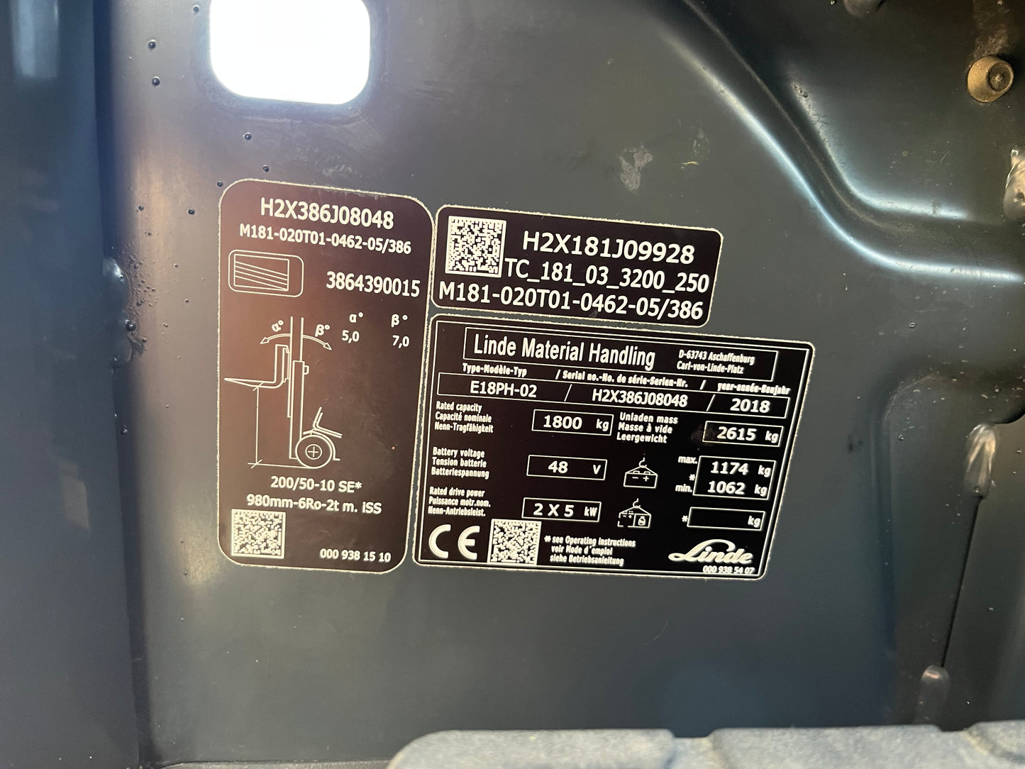 Carretilla Elevadora Linde E18PH-02 con Batería Nueva