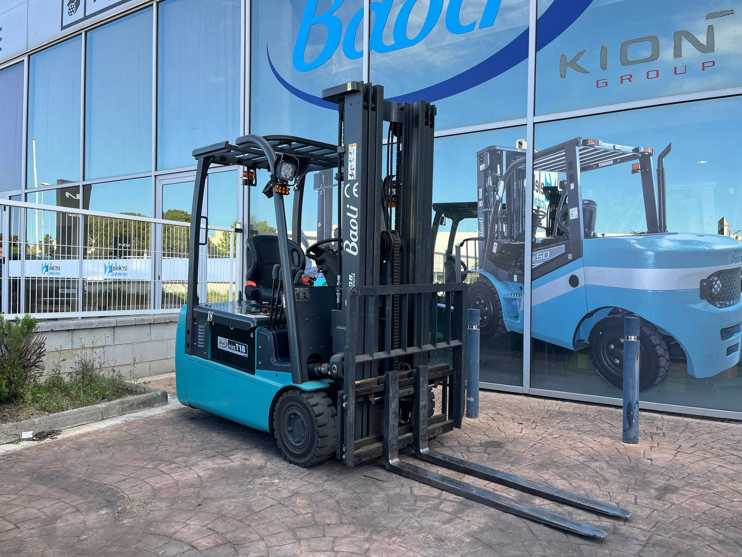 Carretilla Elevadora Baoli KBET18
