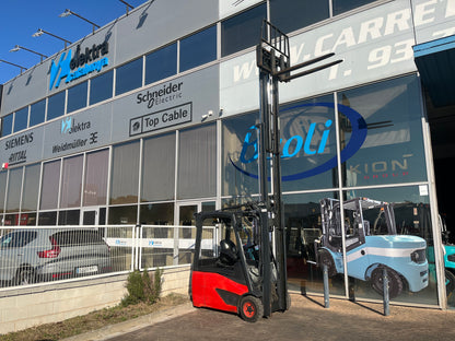 Linde E16-02 Forklift