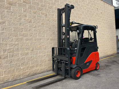 Carretilla Elevadora Linde E20PH-02 con Posicionador