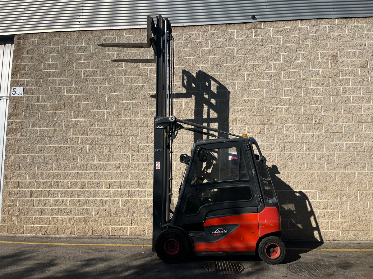 Carretilla Elevadora Linde E25