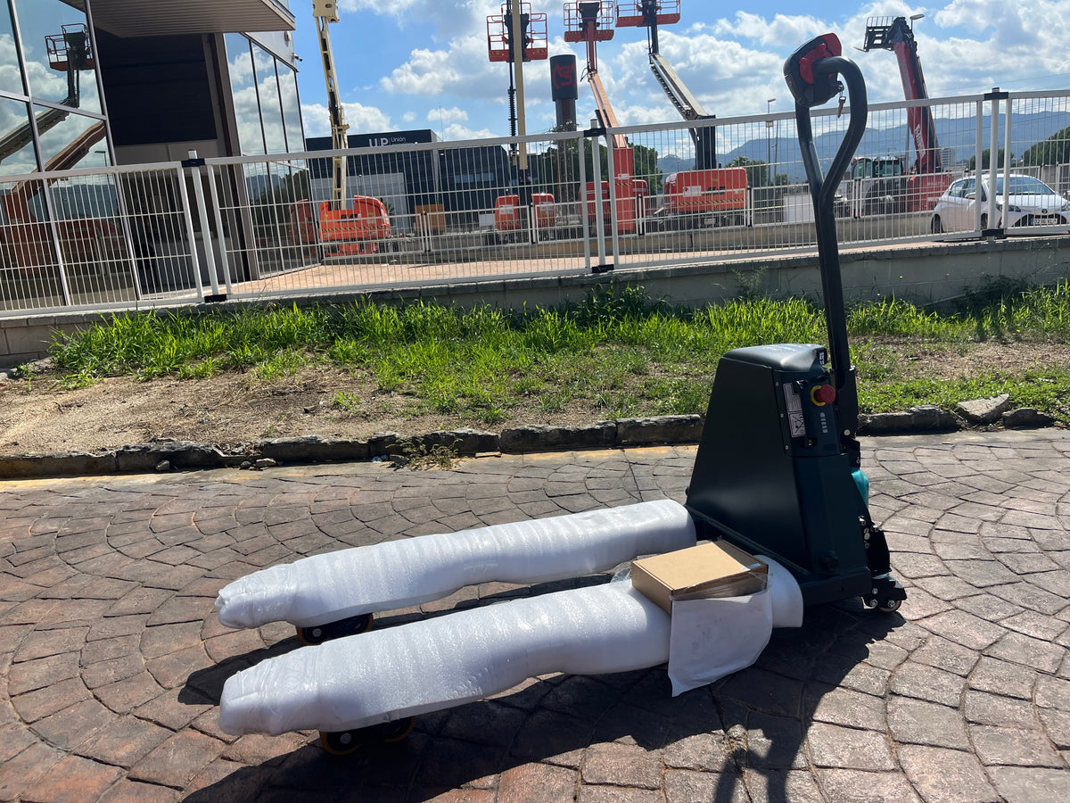Transpaleta Eléctrica Baoli KBP 15E
