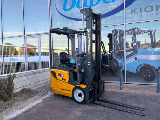 Carretilla Elevadora Jungheinrich EFG110K