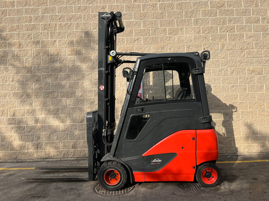 Carretilla Elevadora Linde E20PH-02 con Posicionador