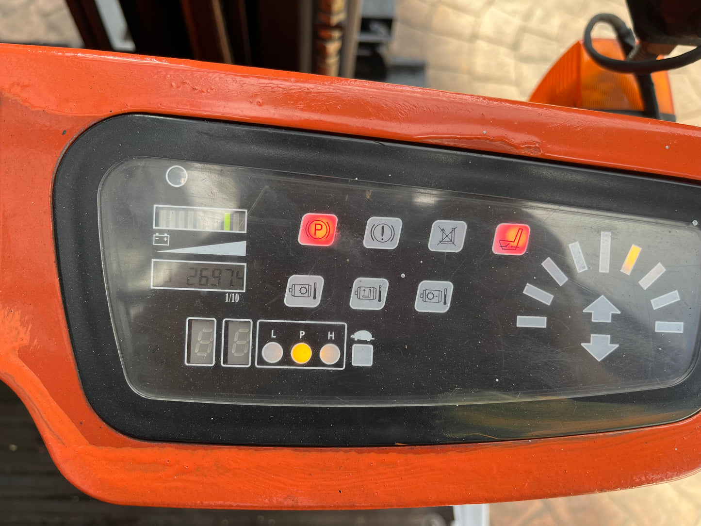 Carretilla Elevadora Matriculada BT CBE12