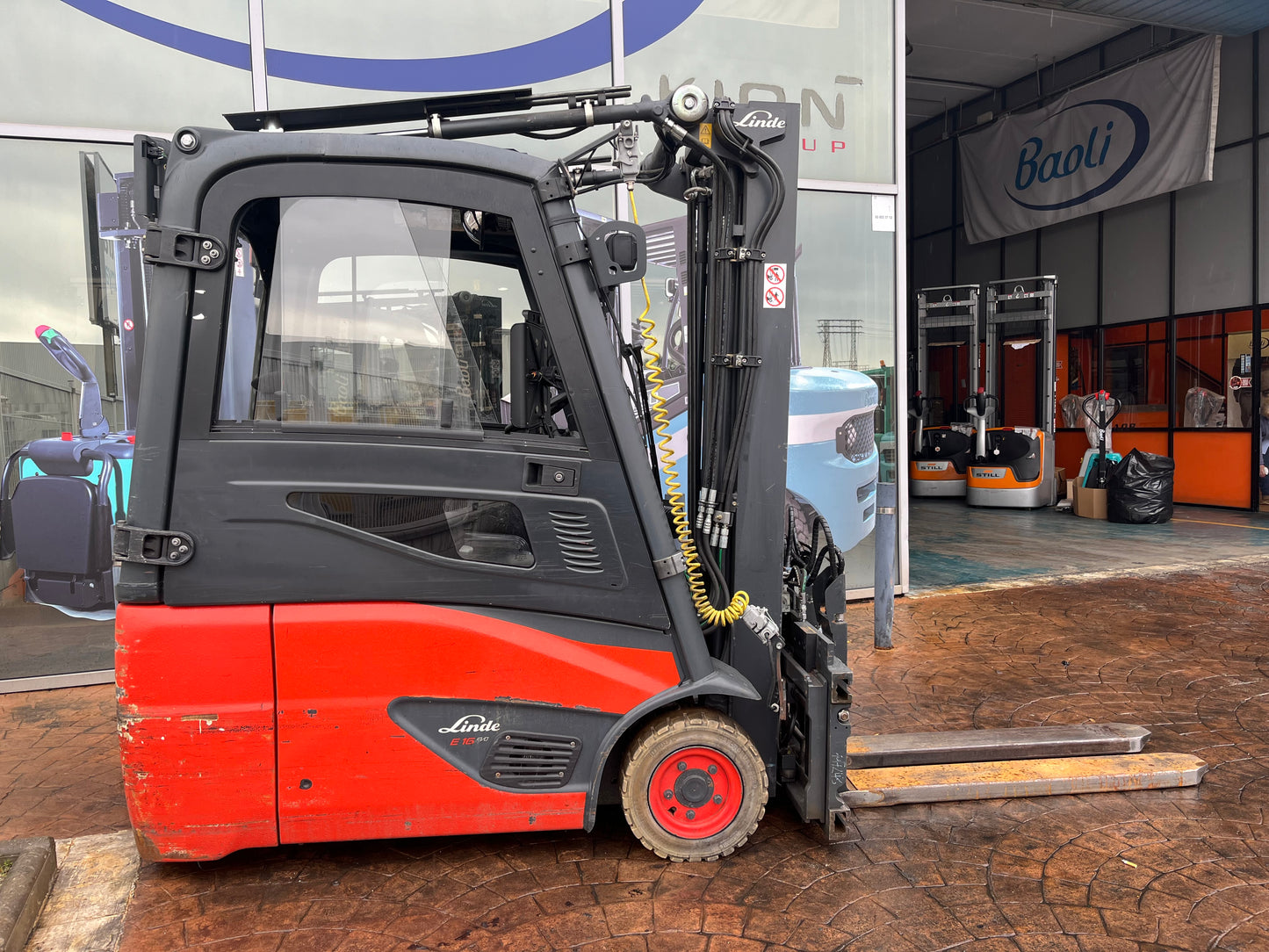 Carretilla Elevadora Linde E16-02 Con Posicionador y 5ª Válvula