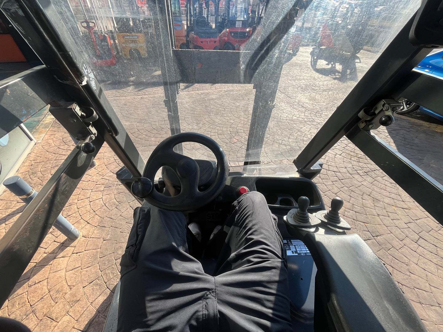 Linde E16PH-00 Forklift
