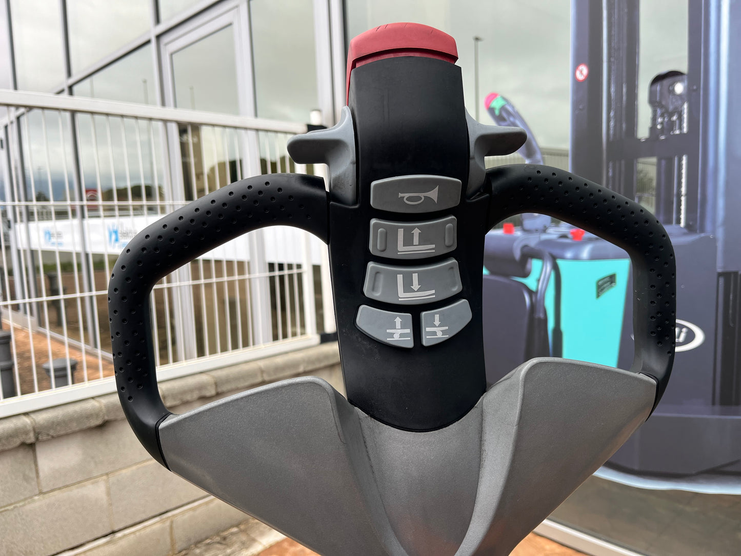 Apilador Eléctrico Still EXV 14I C