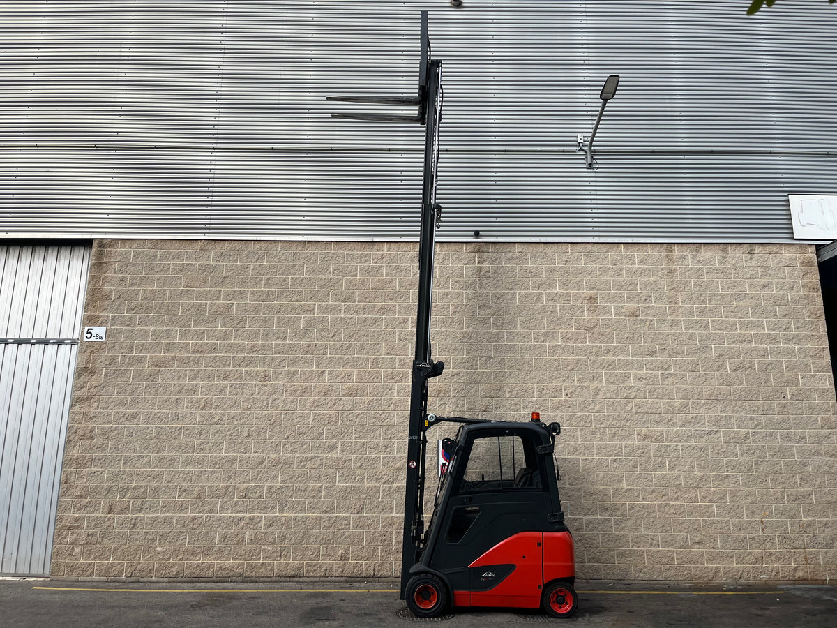 Carretilla Elevadora Linde E20PH-02 con Posicionador