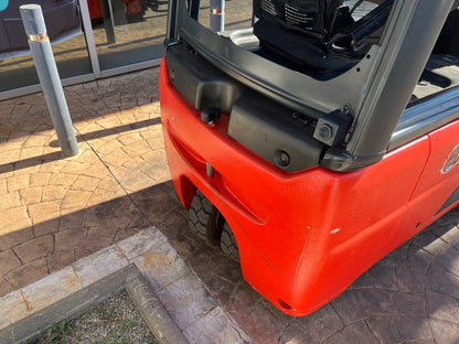 Carretilla Elevadora Linde E16C-01