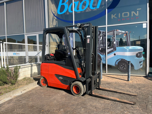 Carretilla Elevadora Linde E18PH-02 con Batería Nueva